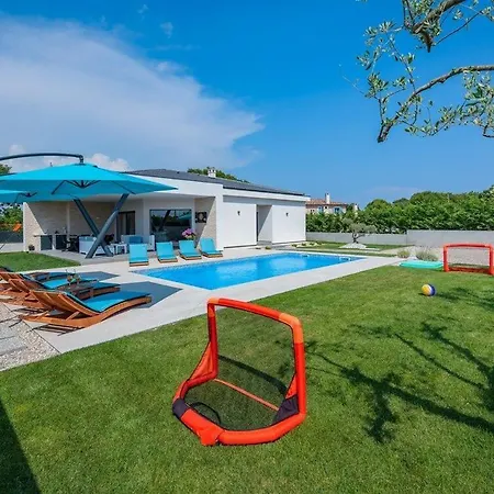 Marta Holiday home Krnica
